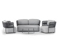 Luksusowy zestaw wypoczynkowy na taras z czarną ramą, ciemnoszarymi pasami i szarymi poduszkami SOFT