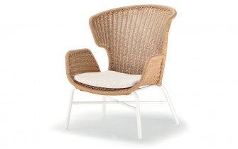 Nowoczesny fotel ogrodowy z białą podstawą i opleciony liną w kolorze naturalnym Ocean