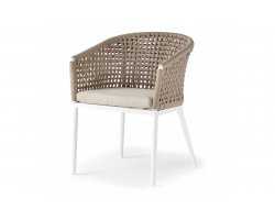 Białe krzesło ogrodowe z siedziskiem oplecionym liną beżową   oraz z poduszką CUBA