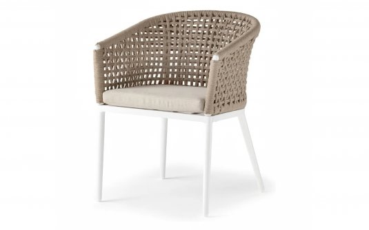 Białe krzesło ogrodowe z siedziskiem oplecionym liną beżową oraz z poduszką CUBA Białe krzesło ogrodowe z siedziskiem oplecionym liną beżową oraz z poduszką CUBA