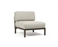 Moduł centralny z kolekcji MAXIMO mebli z polipropylenu nardi kolor terra poduszka perla sunbrella 