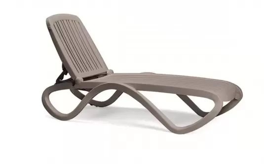 Leżak ogrodowy z tworzywa sztucznego tropico nardi kolor tortora Leżak ogrodowy z tworzywa sztucznego tropico nardi kolor tortora
