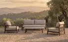 Ciemno kawowa aluminiowa sofa ogrodowa wypoczynkowa na taras OASIS