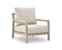 Nowoczesny fotel ogrodowy aluminiowy z beżowymi poduszkami w kolorze beżowym oasis