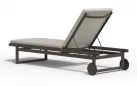 Aluminiowy luksusowy leżak ogrodowy w kolorze ciemnokawowym z materacem oasis