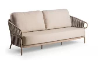 Nowoczesna sofa ogrodowa trzyosobowa aluminiowa w kolorze beżowym z beżowymi poduszkami nuri