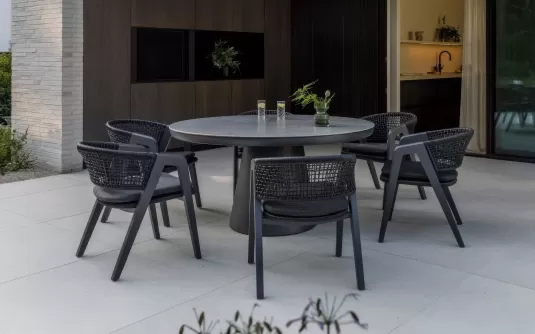 Meble ogrodowe stołowe aluminiowe grafitowe z okrągłym stołem 150 cm i 6 krzesłami algarve