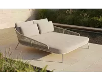 Beżowe łóżko ogrodowe aluminium poduszki soltex i lina polipropylenowa