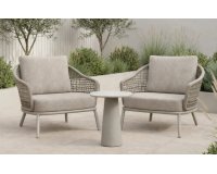 Zestaw ogrodowy złożony z 2 foteli z okrągłego stolika na balkon lub do niewielki taras beżowy