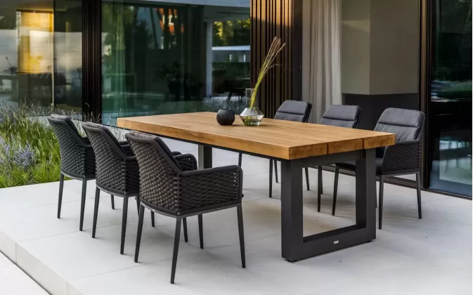 Sześcioosobowy zestaw jadalniany na taras ze stołem z grubym blatem tik nevada i 6 krzeseł lima