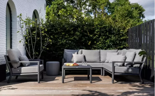 Aluminiowy narożnik ogrodowy grafitowy NUBA Aluminiowy narożnik ogrodowy grafitowy NUBA