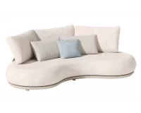 Szeroka sofa ogrodowa narożna tapicerowana jasnobeżowa Calla higold