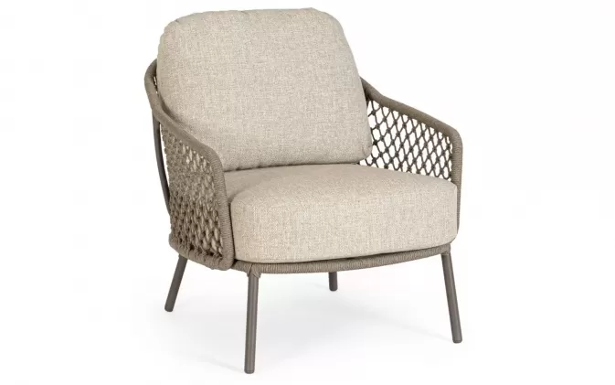 Wygodny fotel wypoczynkowy ze stali nierdzewnej w kolorze beżowym z grubymi poduszkami corbetta bizzotto