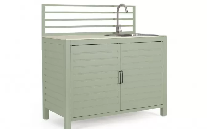 Jasnozielona szafka ogrodowa kuchenna z zlewem i wylewką aria bizzotto
