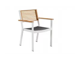 Białe krzesło ogrodowe aluminiowe sztaplowane podłokietniki i oparcie teak YORK Higold