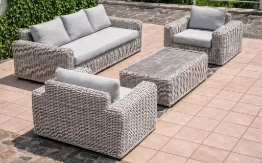 JASNOSZARY Dostępny