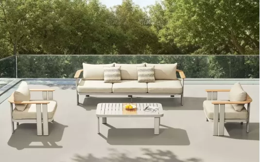 Zestaw wypoczynkowy aluminiowy z szeroką sofą 3-osobową szarobeżowy elementy teak pardee Higold