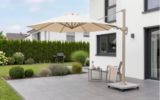 Ośmiokątny parasol ogrodowy 350 cm w kolorze jasno beżowym duraflekx