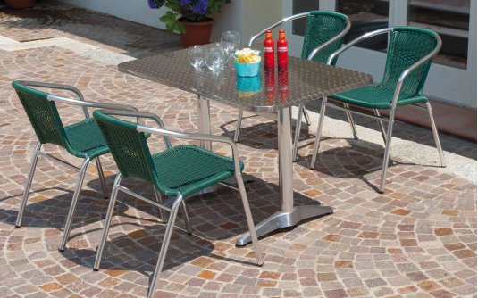 Prostokątny stół aluminiowy 110x70 cm do ogródków kawiarnianych