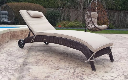leżak na taras z technorattanu kolor kawowy leżak na taras z technorattanu kolor kawowy
