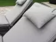 leżak technorattanowy z materac szarobrązowy z kółkami