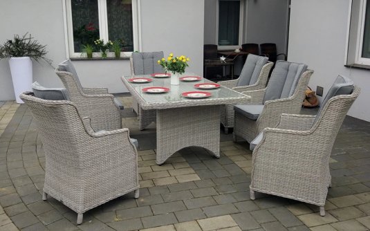 JASNOSZARY Dostępny